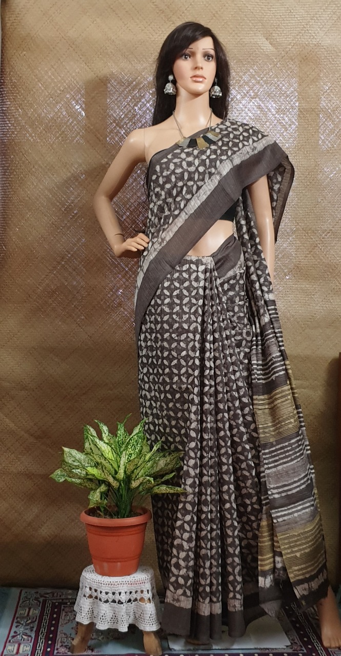 Buy Grey(Single Tone) - Semi jute Saree online | Semi Jute from  ShrusEternity